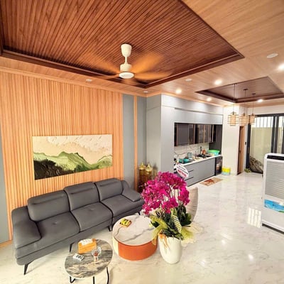 Miete einer geräumigen Villa mit Pool und Dachterrassen-Lounge, Da Nang, Vietnam